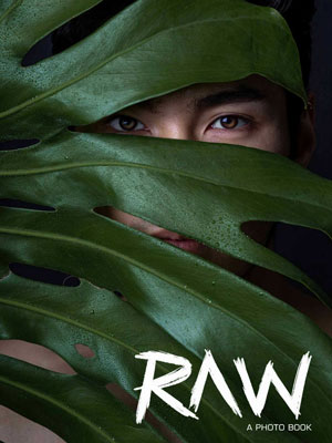 RAW Volume 01海报